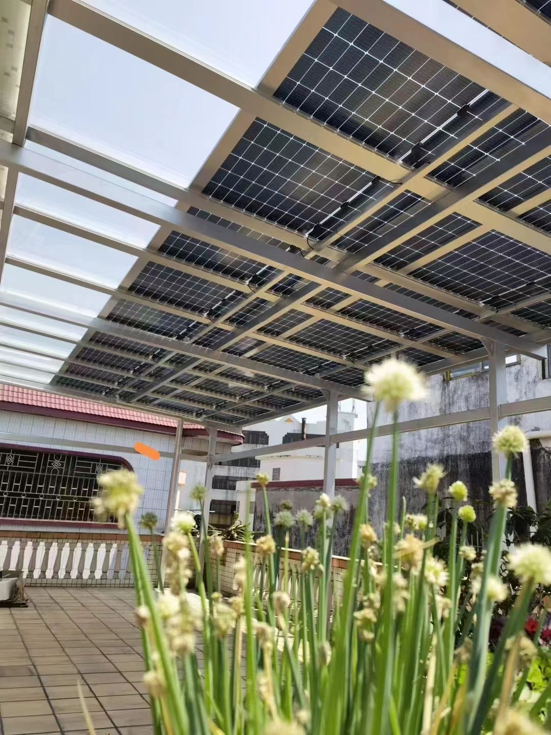 南通别墅家用屋顶太阳能发电系统安装